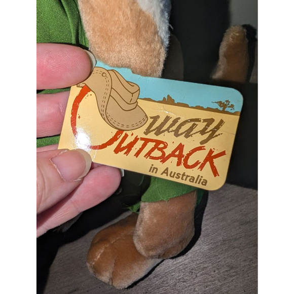 Boys Dakin Stuffed Animal Kangaroo Green Hat & Shirt One Size - Picture 3 of 7